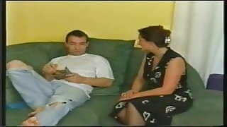 Καυλωμένη γερμανικό παλιάς υπέρβαρων μητέρα πορνό στο πρόσωπο του άντρα - ρόλων - άρρωστος αηδιαστικό σεξ βίντεο