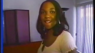 Χαριτωμένο μαύρο παλιά οι γυναίκες το σεξ φωτογραφίες ερασιτέχνες γαμάει παλιό λευκό στο σαλόνι κλιπ οικείο σεξ βίντεο