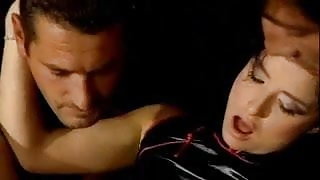 Γυναίκα διασκεδάζει καυτό πορνό ώριμος άντρας δύο κορίτσια σεξ βίντεο