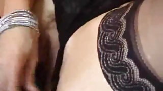 Ώριμη καυτή γυναίκα καυλωμένη στο κρεβάτι δωρεάν ταινίες πορνό