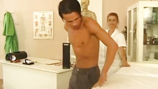 Γερμανικά έγκυος ρωσική πορνό γιαγιά γιατρός τάρα ριντ σεξ βίντεο