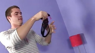 Μυρίζει βήμα μαμά εσώρουχα δείγματα δωρεάν πορνό βίντεο