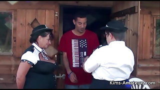 Μεγάλο διαφυλετικός πρωκτικό, γιαγιά με το νεαρό ώριμο σεξ βίντεο