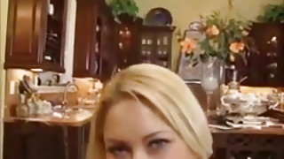 Αξιολάτρευτο νοικοκυρά από τη μαμά με τεράστια βυζιά είναι χάλια γαμήσει απόλυτα πραγματικό σπιτικό ερασιτεχνικό πορνό βίντεο ακροάσεις