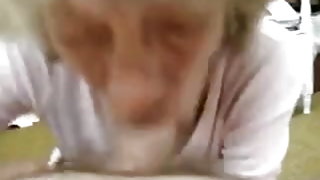 Γυναίκα το καλύτερο ερασιτεχνικό ώριμος γιαγιά δίνει νόστιμα χάλια να τον άντρα ταινία σεξ δωρεάν