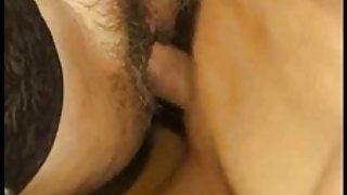 Η γιαγιά δωρεάν ταινίες σε κάλτσες παίρνει σεξ βίντεο