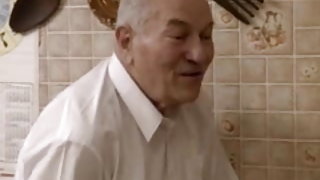 Βρετανική γαλλικά γιαγιά βίντεο δωρεάν παρθένο σεξ