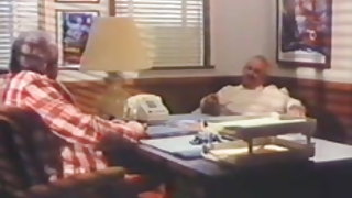 παλιά κυρία βίντεο που διαρρέει τα κορίτσια του σεξ