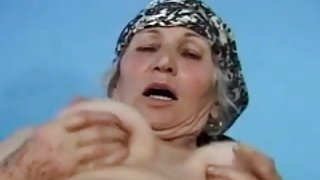 Ένα άλλο μέλος της γυμνό έγκυος υπέρβαρων γιαγιά νόρμα ταινίες, πορνό