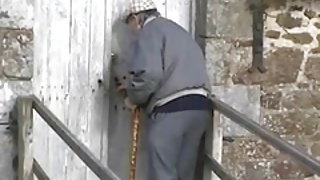 Παλιά γαλλική καυτό πορνό έφηβος φωτογραφίες του παππού τιτιβίσματα για το νεαρό ζευγάρι δωρεάν ταινίες σεξ