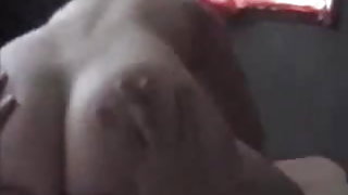 Μαζεύει τα κορίτσια του σεξ στην γυναίκα γαμημένο το φίλο του! σεξ βίντεο κλιπ