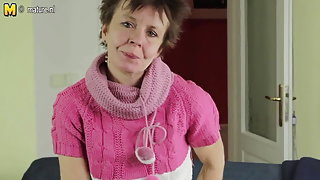 πολύ τριχωτές ώριμες βίντεο γιαγιά λειτουργεί το τριχωτό μουνί πατέρα βίντεο κόρη σεξ