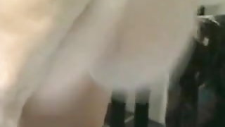 Γιαγιά και τη μητέρα της ταινίας ένας νεαρός άνδρας - 17 σεξ σε ταξί βίντεο