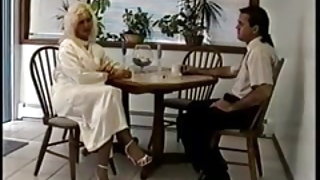 Μεγάλη κερατάς πορνό