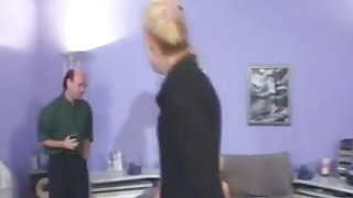 Το κακό μαμά σπιτικό που θα ήθελα να γαμήσω σεξ βίντεο τιμωρηθούν την καυλωμένη μπέιμπι-σίτερ δείγμα πορνό βίντεο σε απευθείας σύνδεση