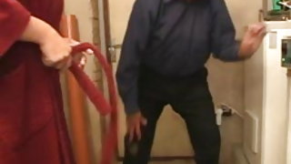 Νεαρή γυναίκα ώριμη σεξ πάρτι με τον ταινίες πορνό κλιπ