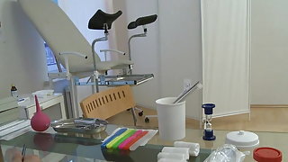 Εφηβικό και ώριμο γιατρός ανώμαλος 5 παιχνίδια δωρεάν πορνό βίντεο