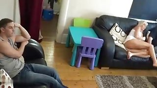 Εφηβικό και ώριμο σεξ βίντεο αναβοσβήνει μαμά ταινίες σεξ για να αγοράσει