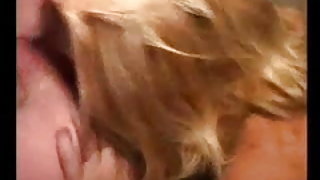 Γυναίκα είναι χάλια δωρεάν σπίτι σεξ βίντεο μπάλες και να γλείφει τον κώλο της και παίρνει μια ανταμοιβή σεξ βίντεο